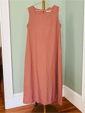 Monologue (South Korea) Ultralight Midi Dress